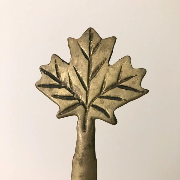 Vintage Brass Canadian Maple Leaf Letter Opener 7.5 Inch Long - Picture 12 of 14